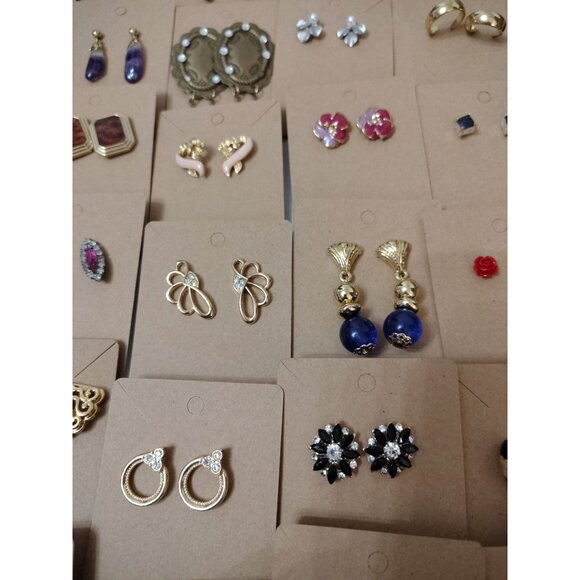 Bulk Lot Of 56 Vintage Earrings Mix Of Avon & Others - Picture 8 of 15
